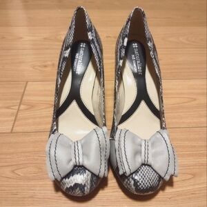 Naturalizer Snakeskin Pattern Leather Heels with Bow